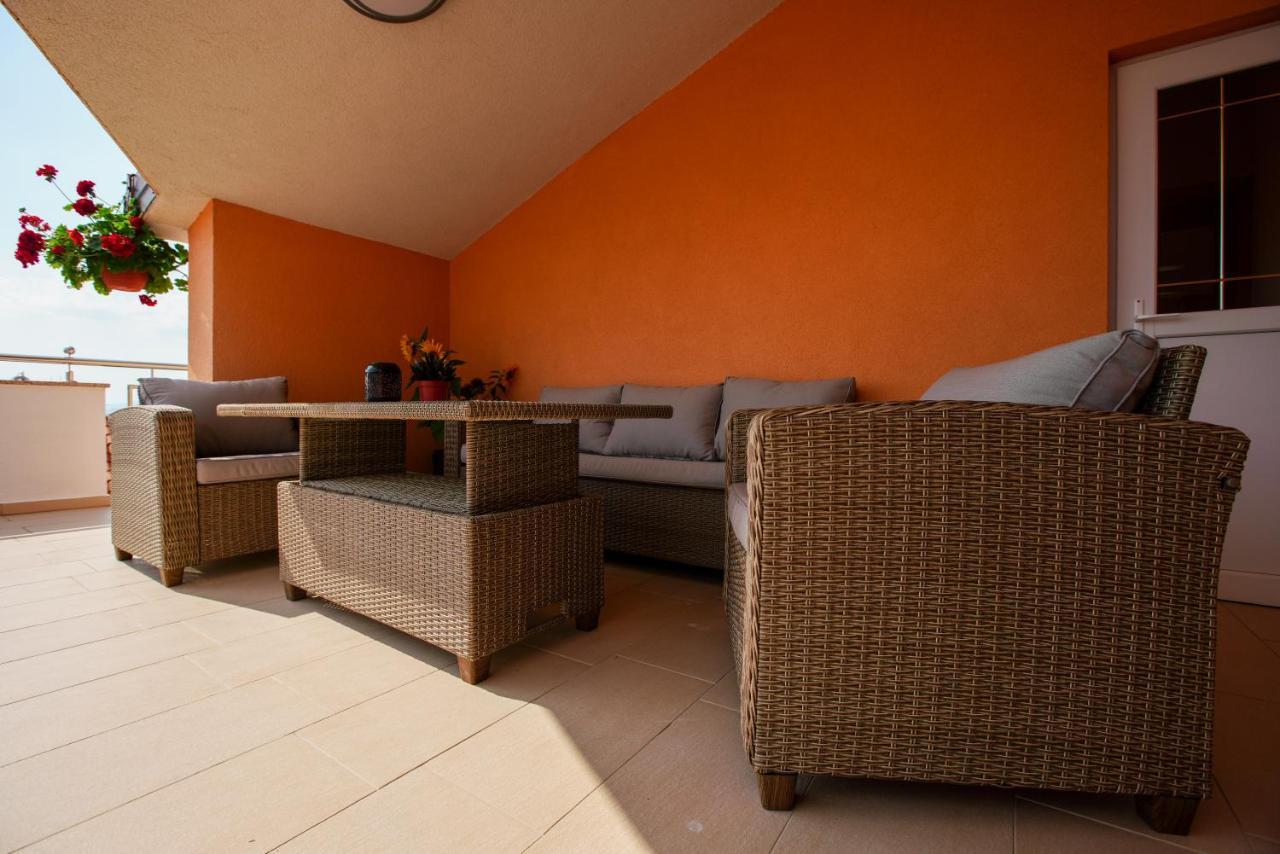 Maslina & Lavanda Apartment Podstrana Exterior photo